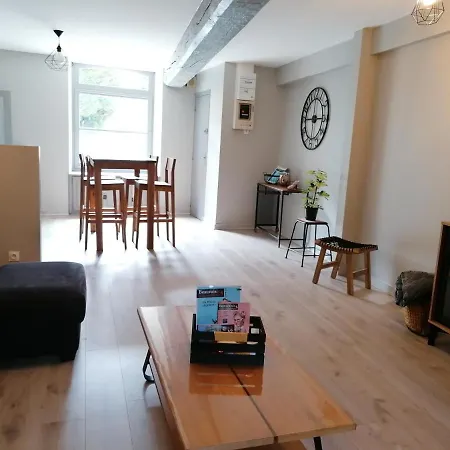 Appartement Au Pied De La Cathedrale De Beauvais Apartment